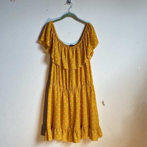 Yellow Ruffled Off-Shoulder Mini Sundress - Picture 2 of 2